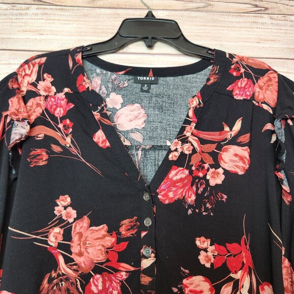 Torrid Black Floral Ruffle Shoulder Long Sleeve Top Women's Size 2X - Picture 2 of 16